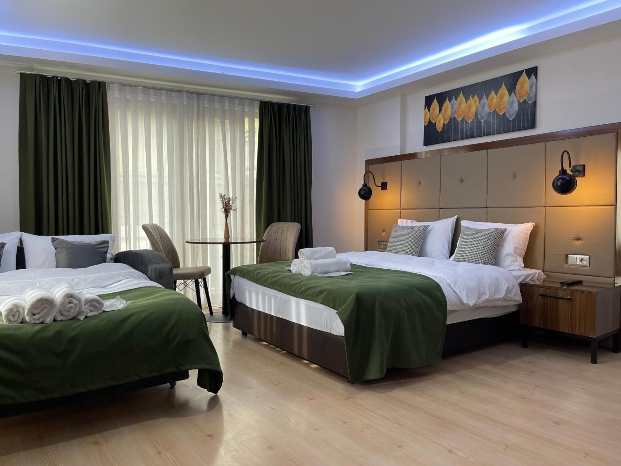 Elegance Suites — Photos 1